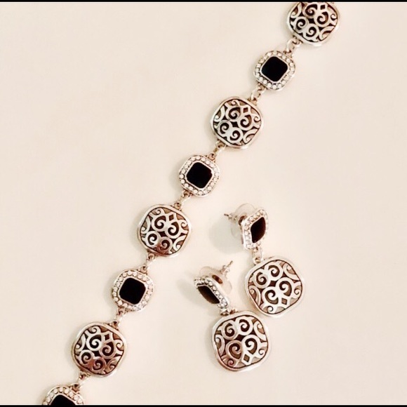 Jewelry - Brighton Gift Set. Bracelet & Earrings. NWOT